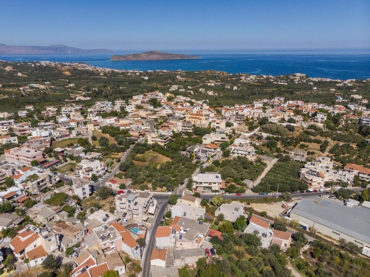 Villa Roxanne Galatás Екстериор снимка